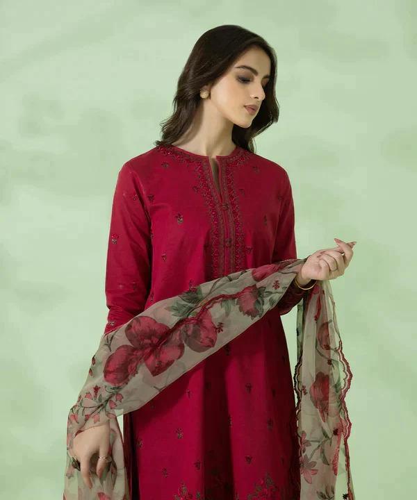 3 Pcs Women's Unstitched Dhanak Embroidered Suit